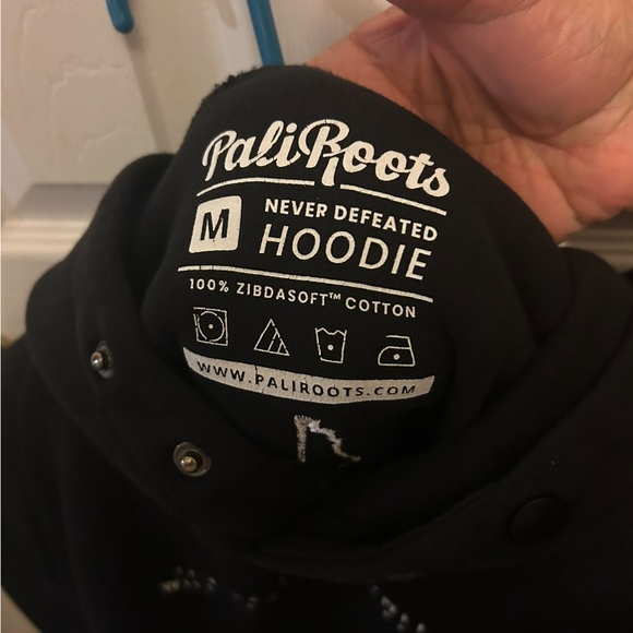 PaliRoots Black Never Defeated Women👩🏻Hoodie Sz M - Picture 5 of 6